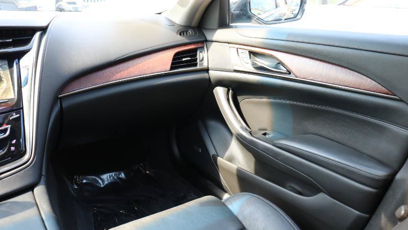 Used 2016 Cadillac CTS Luxury RWD image 13