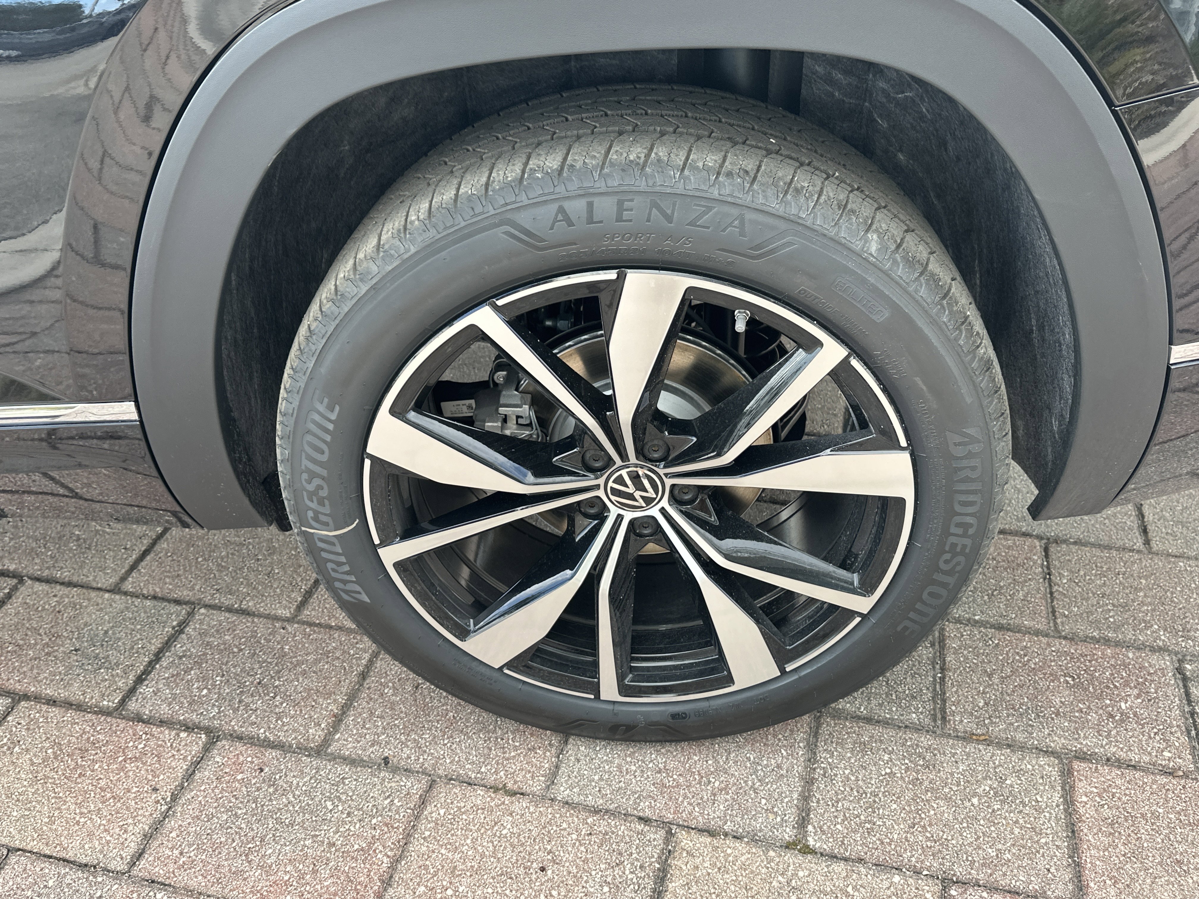 New 2026 Volkswagen Atlas SEL Premium R-Line image 10