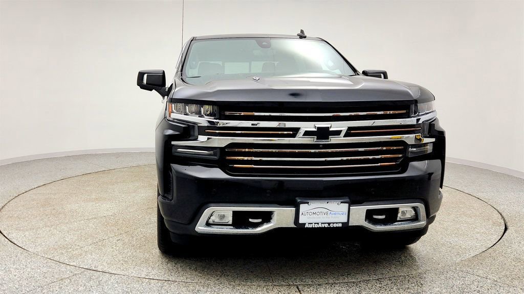 Used 2020 Chevrolet Silverado 1500 High Country w/ Technology Package image 2