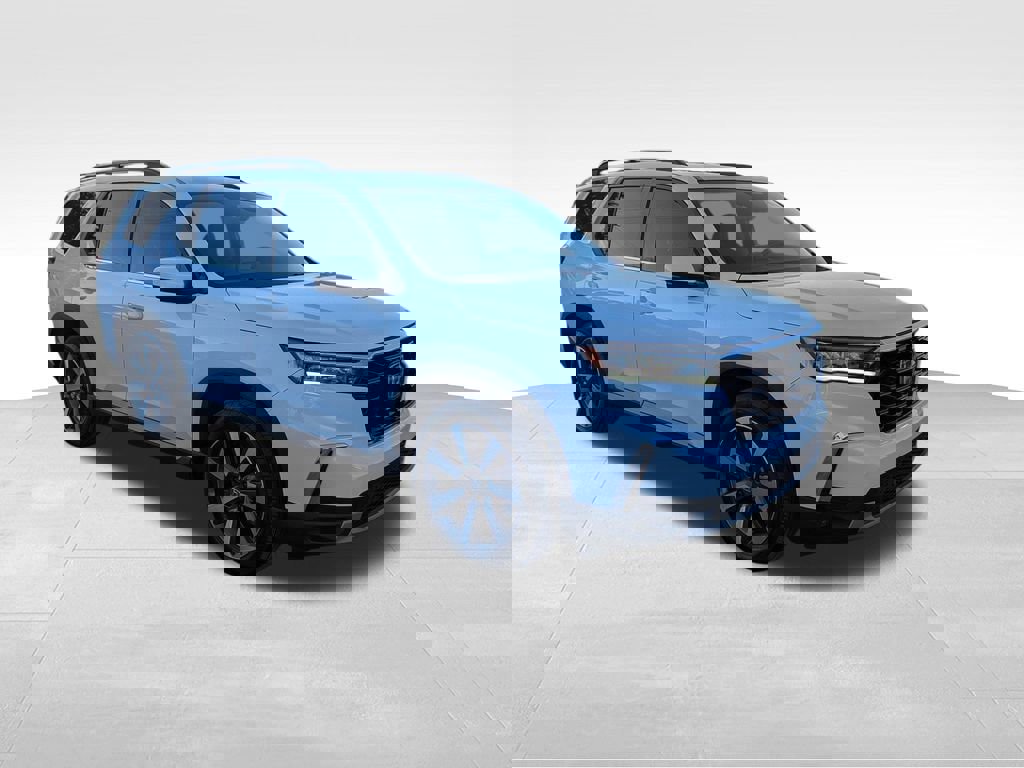 Used 2025 Honda Pilot Touring image 2