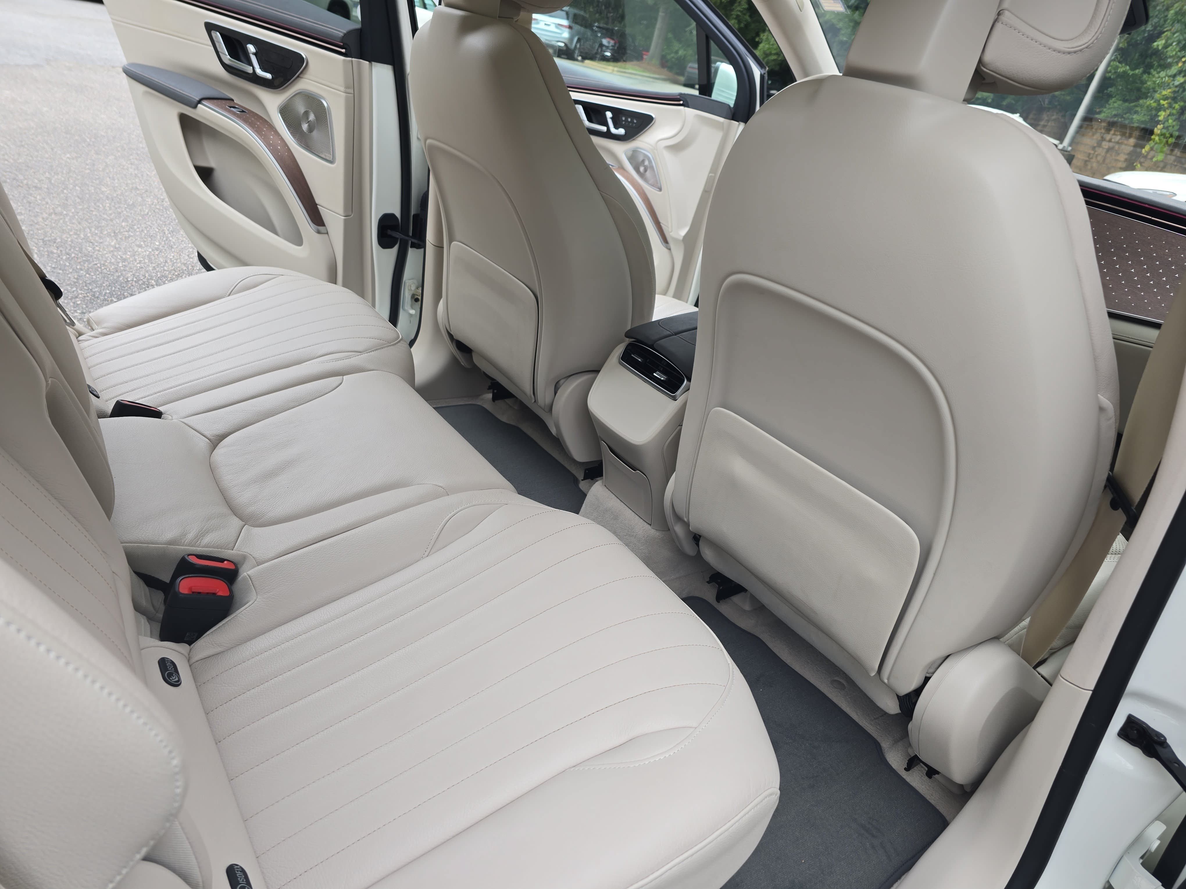 Certified 2023 Mercedes-Benz EQS 450+ SUV image 11