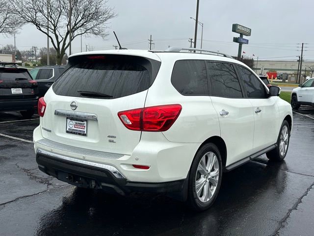 Used 2018 Nissan Pathfinder SL w/ SL Premium Package image 4
