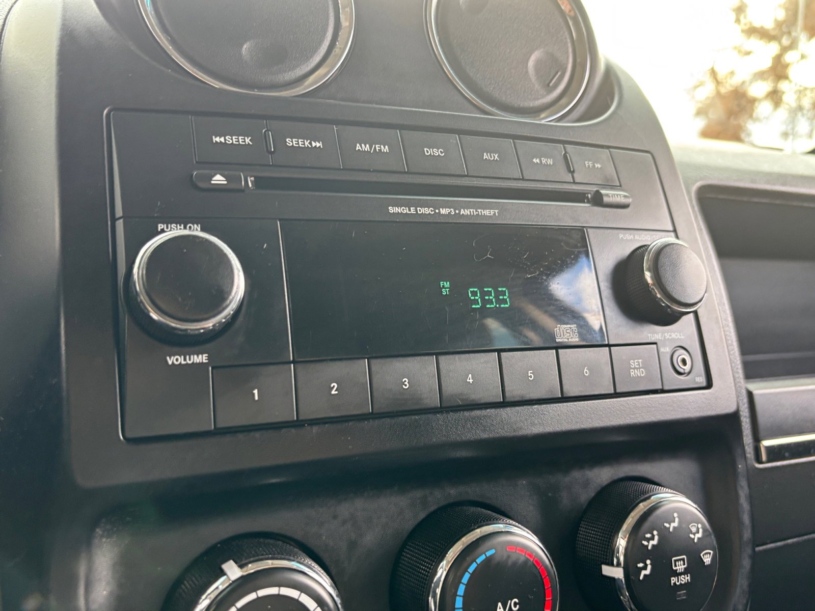 Used 2015 Jeep Patriot Sport w/ Power Value Group image 12