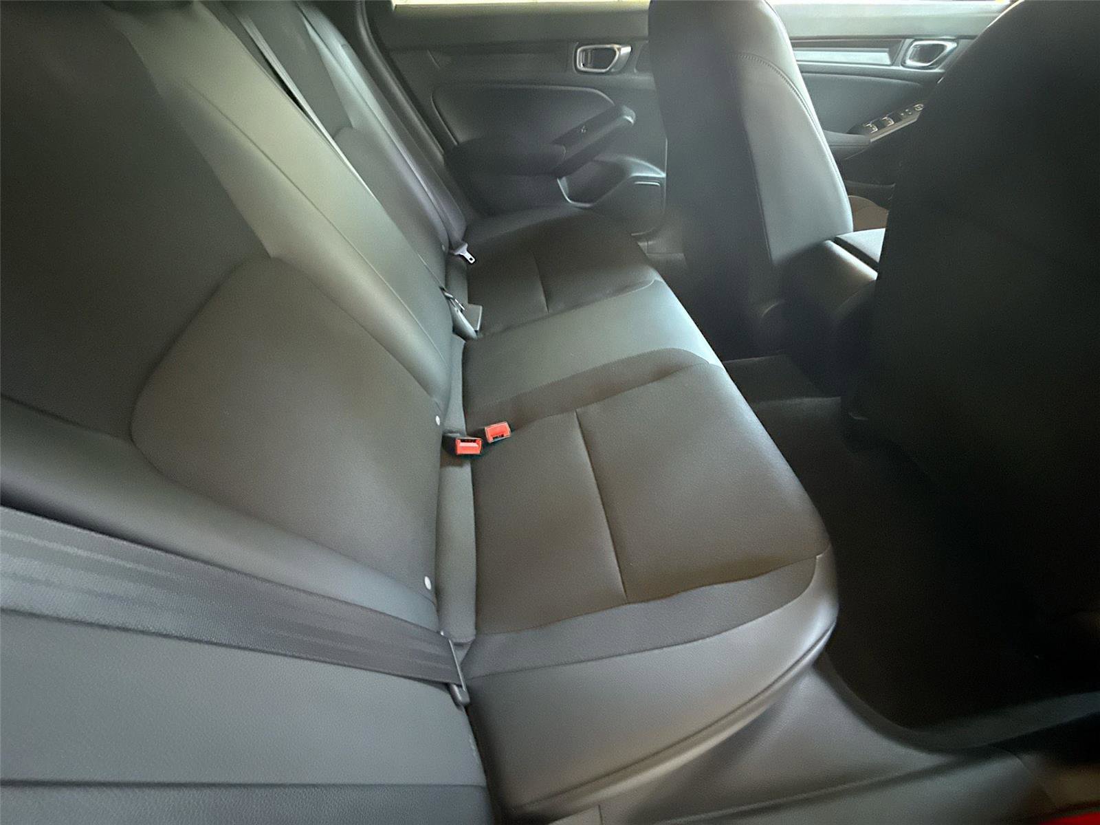 Used 2023 Honda Civic Sport image 25