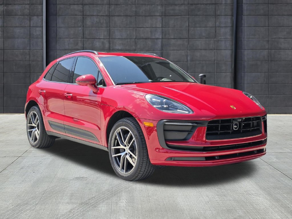 New 2026 Porsche Macan AWD/4WD image 6