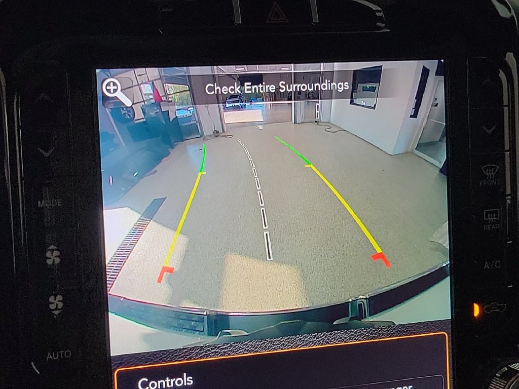 Used 2019 RAM 1500 Big Horn AWD/4WD image 17
