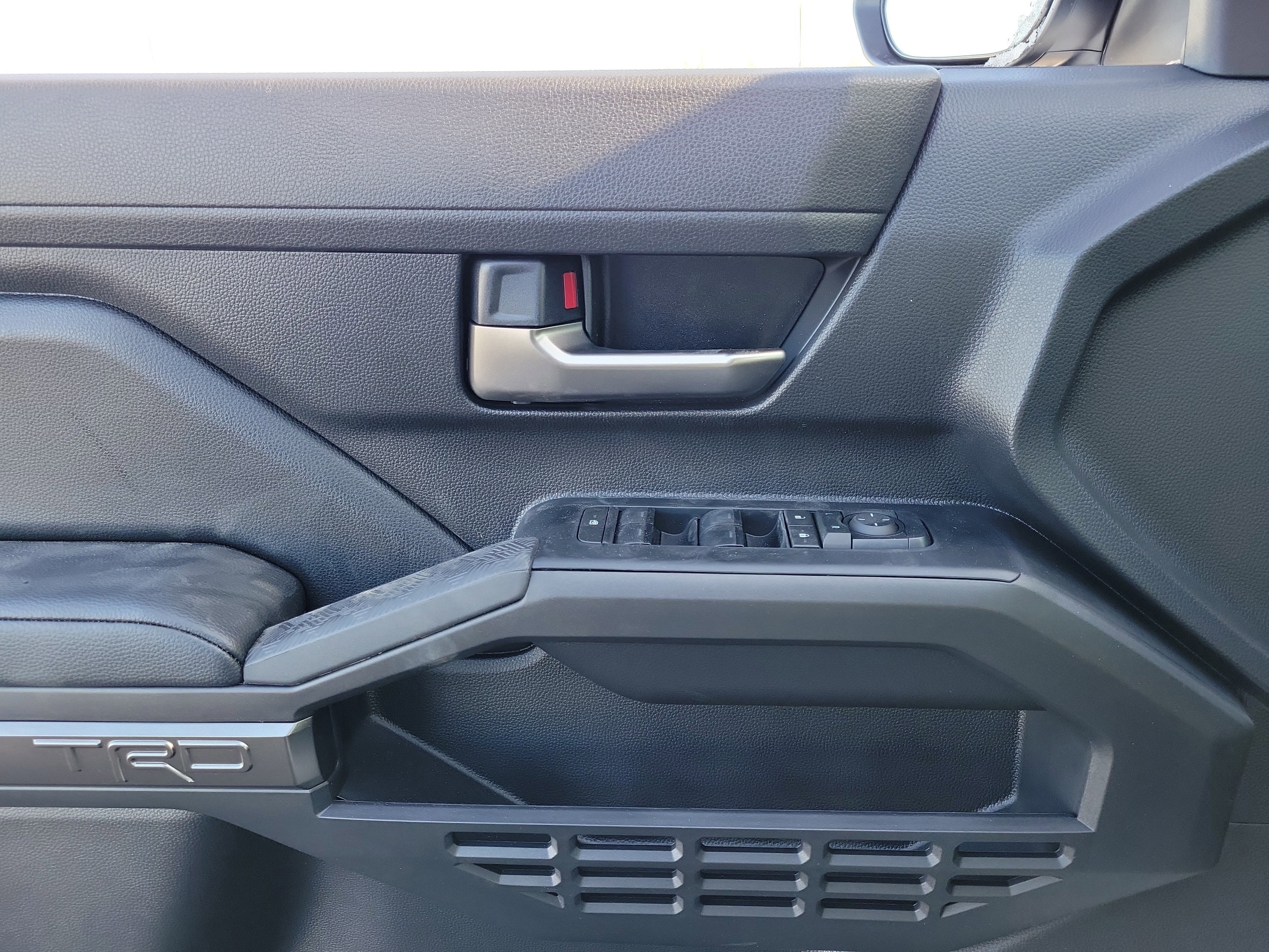 New 2026 Toyota Tacoma TRD Sport image 17