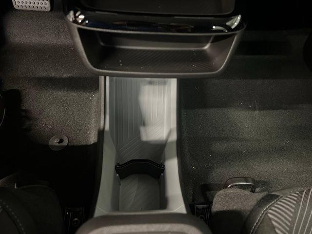 New 2027 Chevrolet Bolt LT FWD image 20