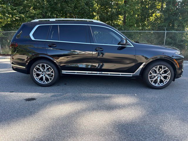 Certified 2026 BMW X7 xDrive40i w/ Executive Package AWD/4WD image 12