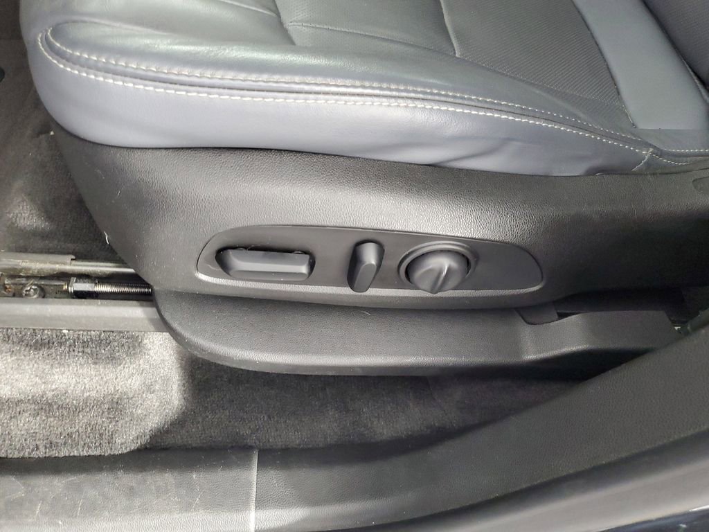 Used 2019 Buick Enclave Essence w/ Trailering Package, 5000 lbs. image 29