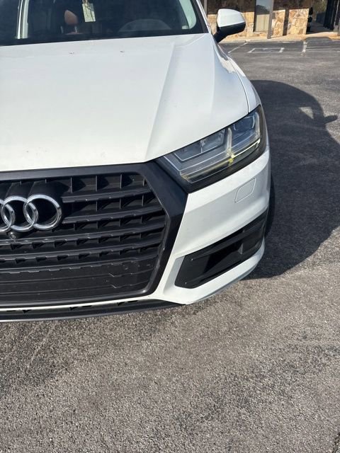 Used 2017 Audi Q7 3.0T Prestige w/ Prestige Package image 3
