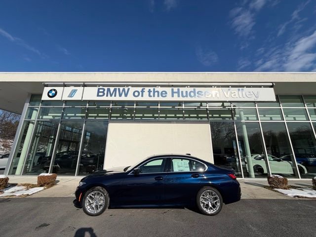 New 2026 BMW 330i xDrive Sedan w/ Convenience Package AWD/4WD image 1