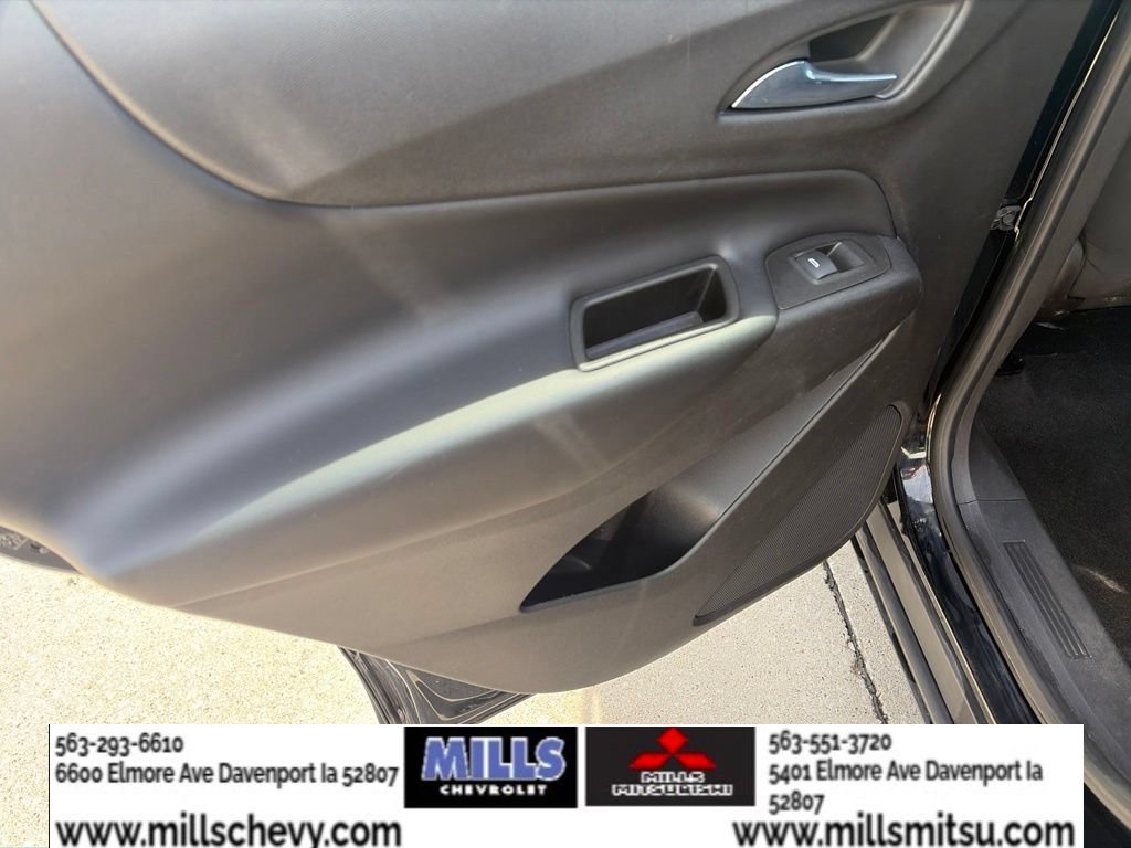Used 2022 Chevrolet Equinox LT AWD/4WD image 23