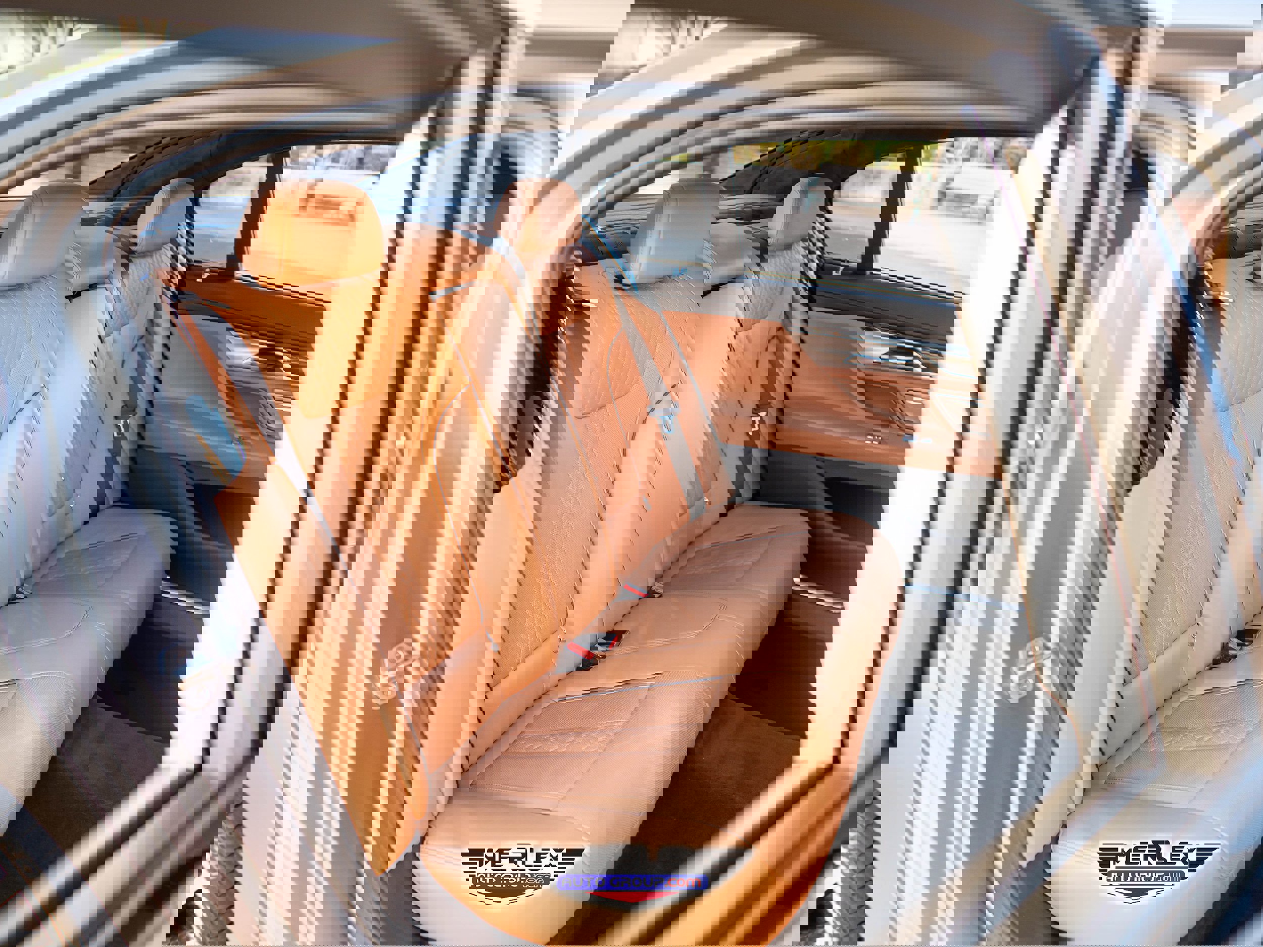 Used 2018 BMW 750i w/ Executive Package image 18