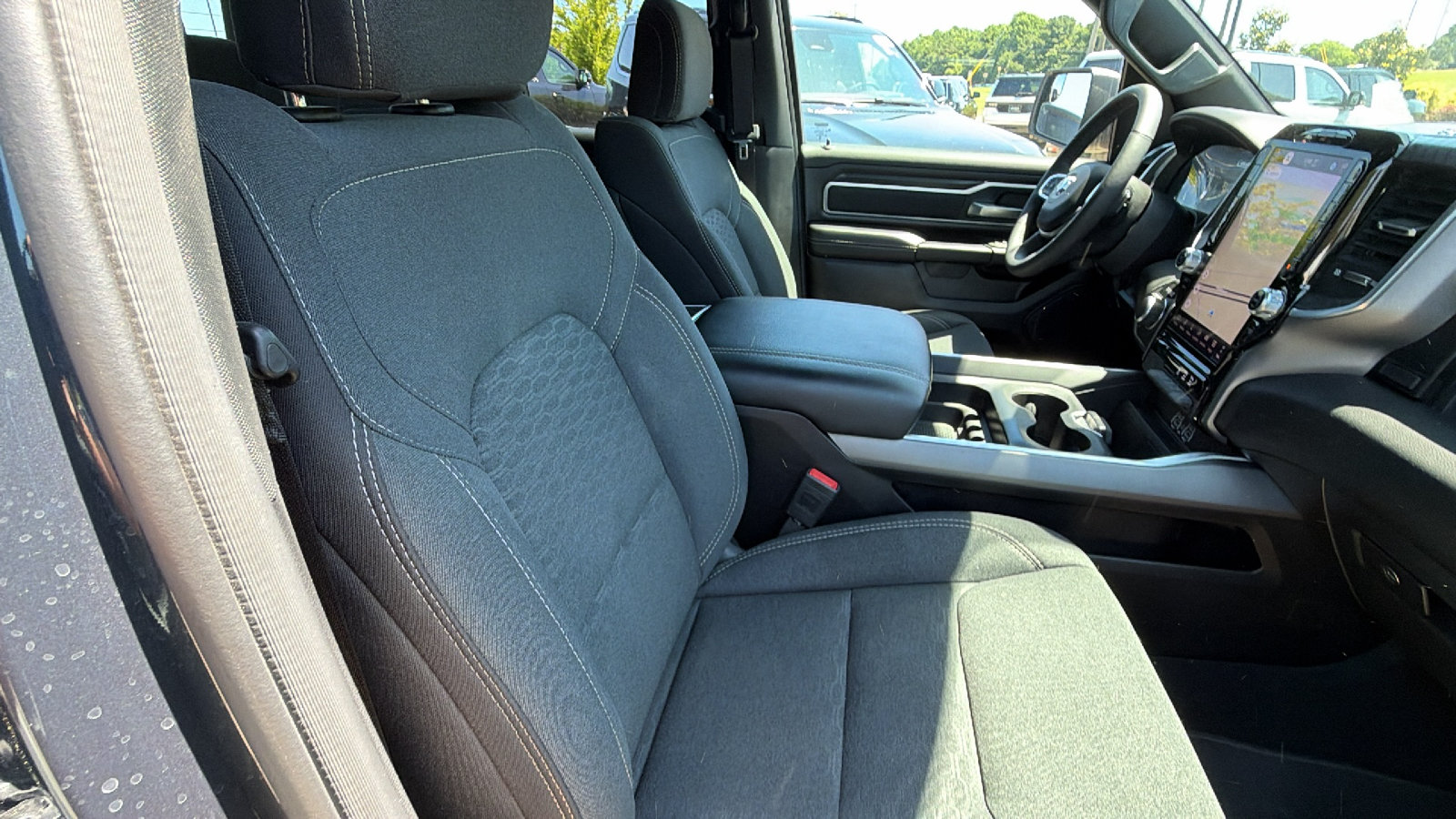 Used 2025 RAM 1500 Big Horn AWD/4WD image 18