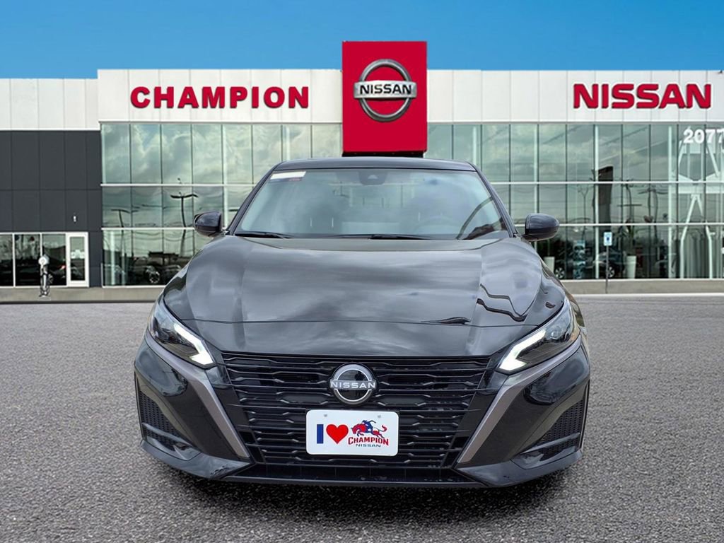 New 2026 Nissan Altima 2.5 SV w/ SV Premium Package AWD/4WD image 2