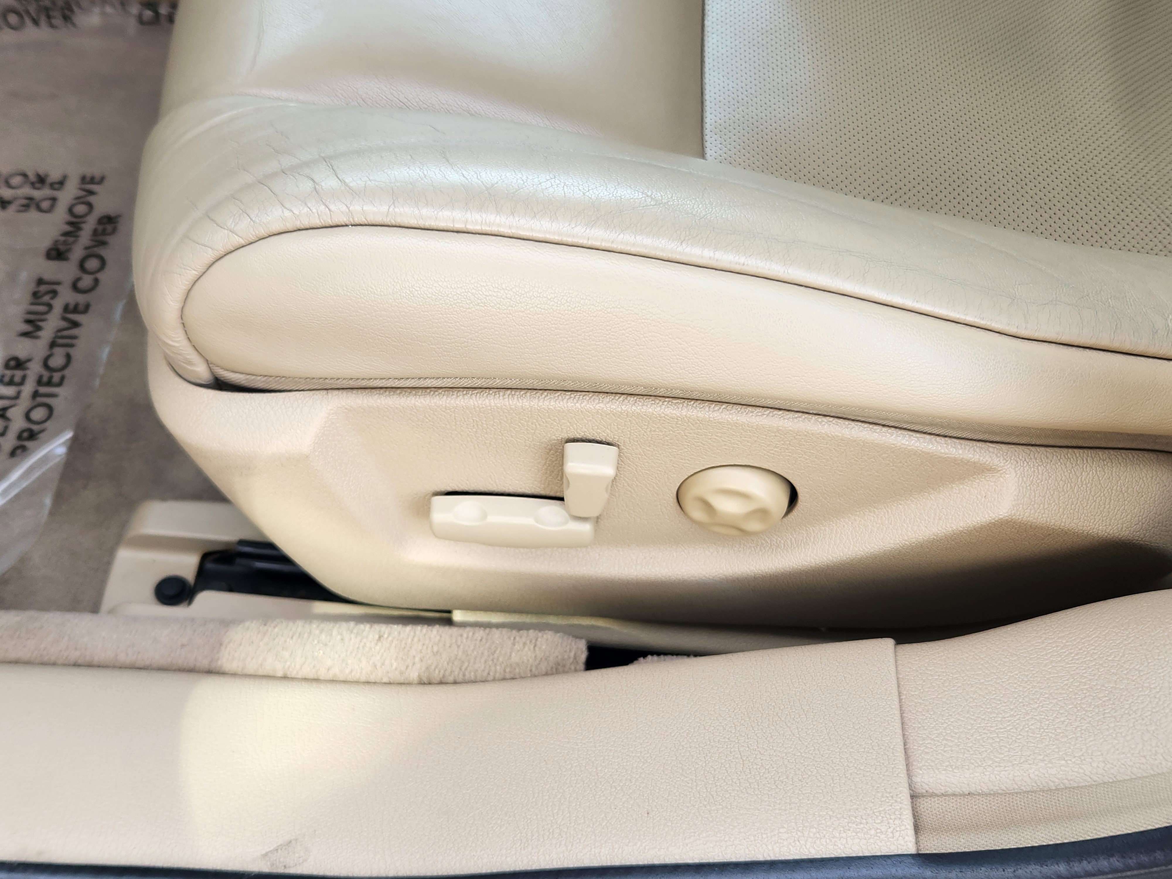 Used 2010 Cadillac STS AWD image 14