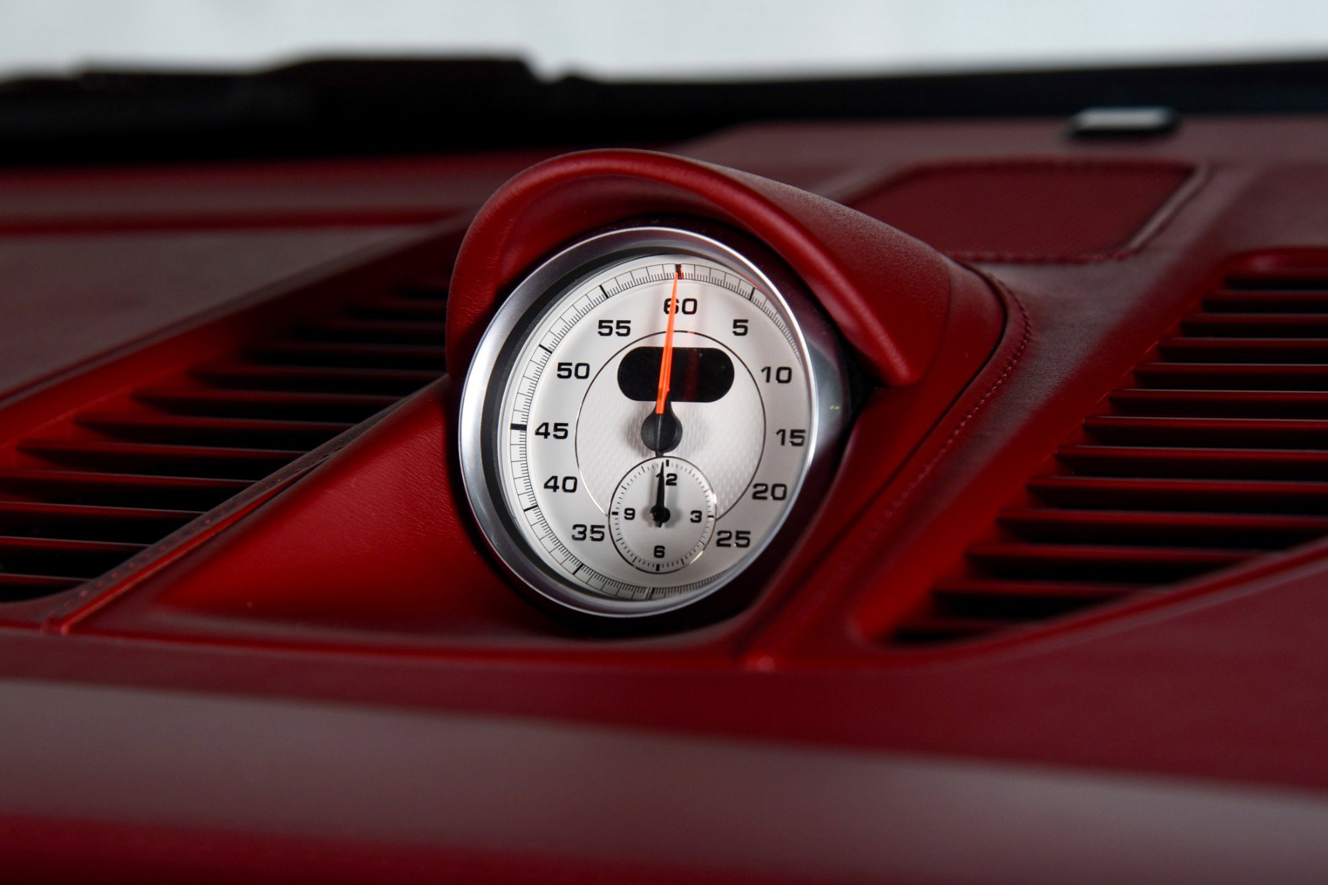 Used 2019 Porsche 911 Targa 4 GTS image 8