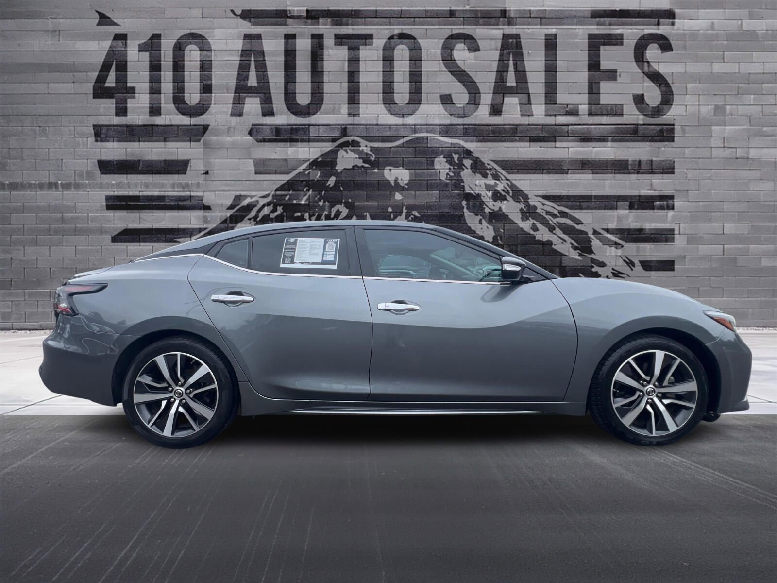 Used 2019 Nissan Maxima 3.5 SV w/ Floor Mat Group FWD image 2