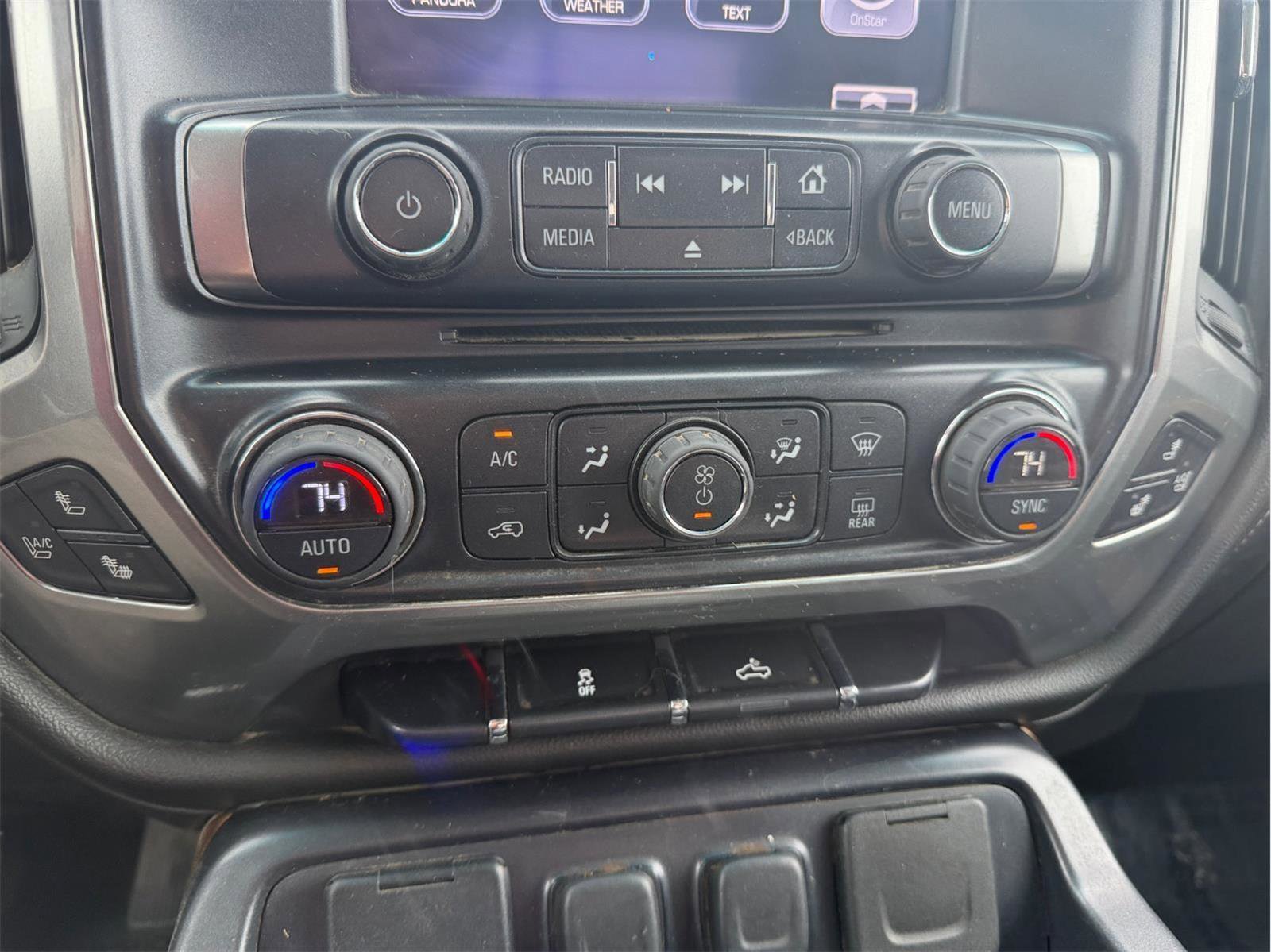 Used 2015 Chevrolet Silverado 2500 LTZ image 14