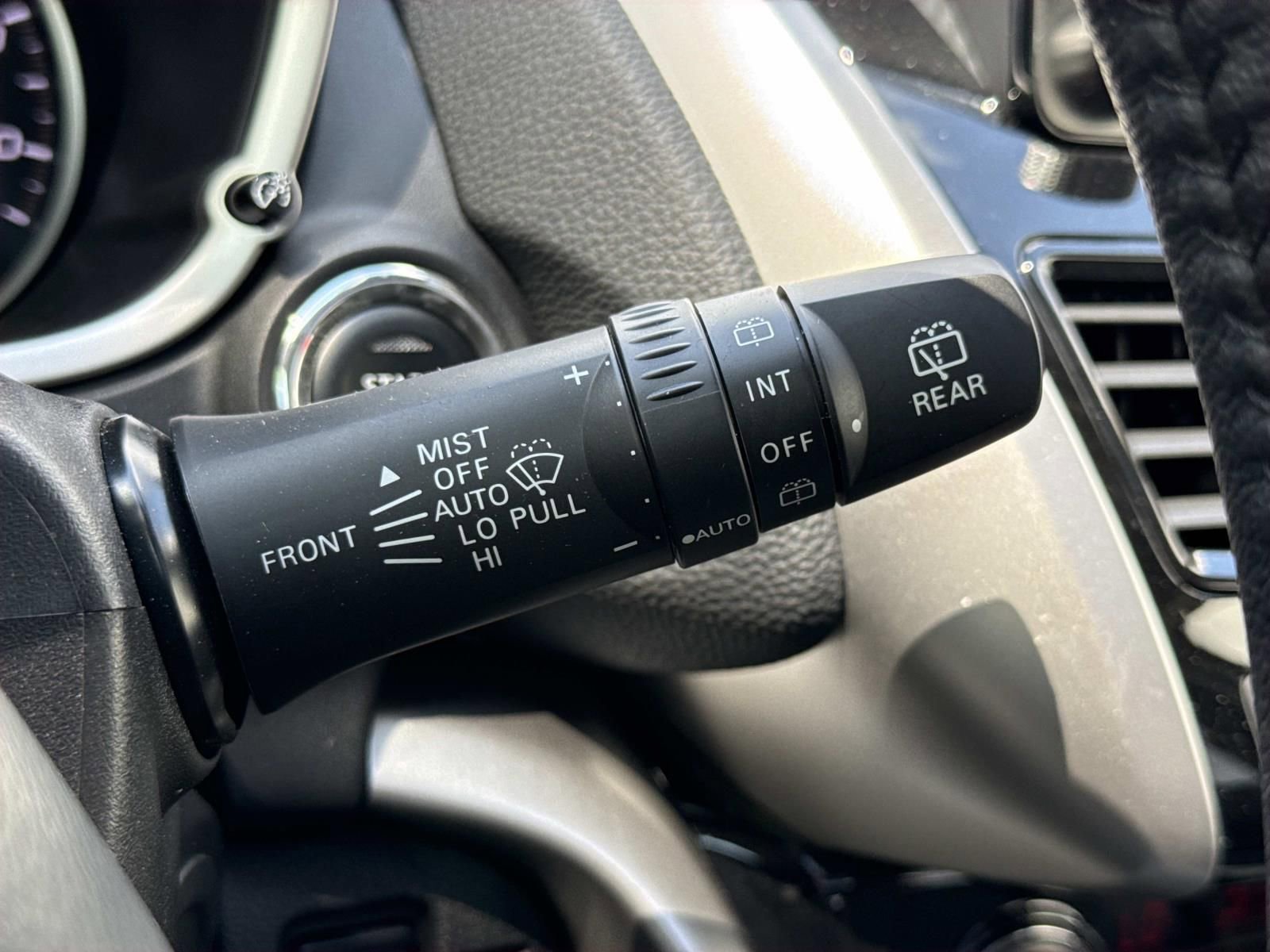 Used 2024 Mitsubishi Eclipse Cross SE AWD/4WD image 17