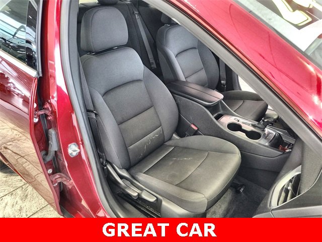 Used 2024 Chevrolet Malibu LT image 24