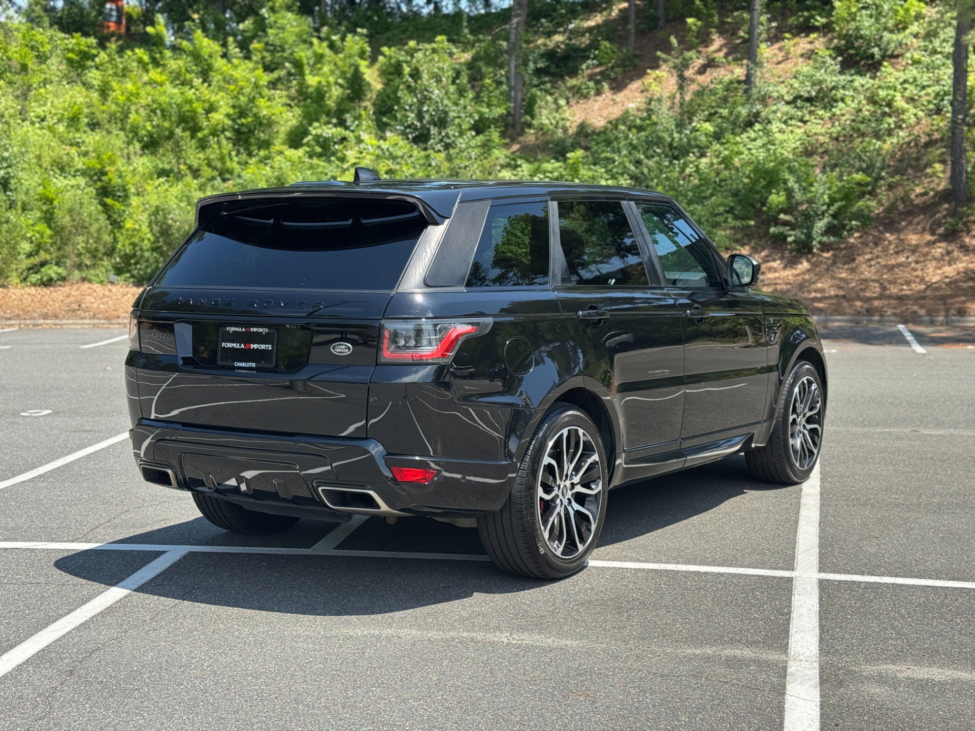 Used 2018 Land Rover Range Rover Sport HSE Dynamic AWD/4WD image 12