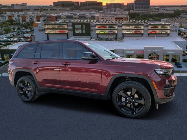 New 2025 Jeep Grand Cherokee Altitude