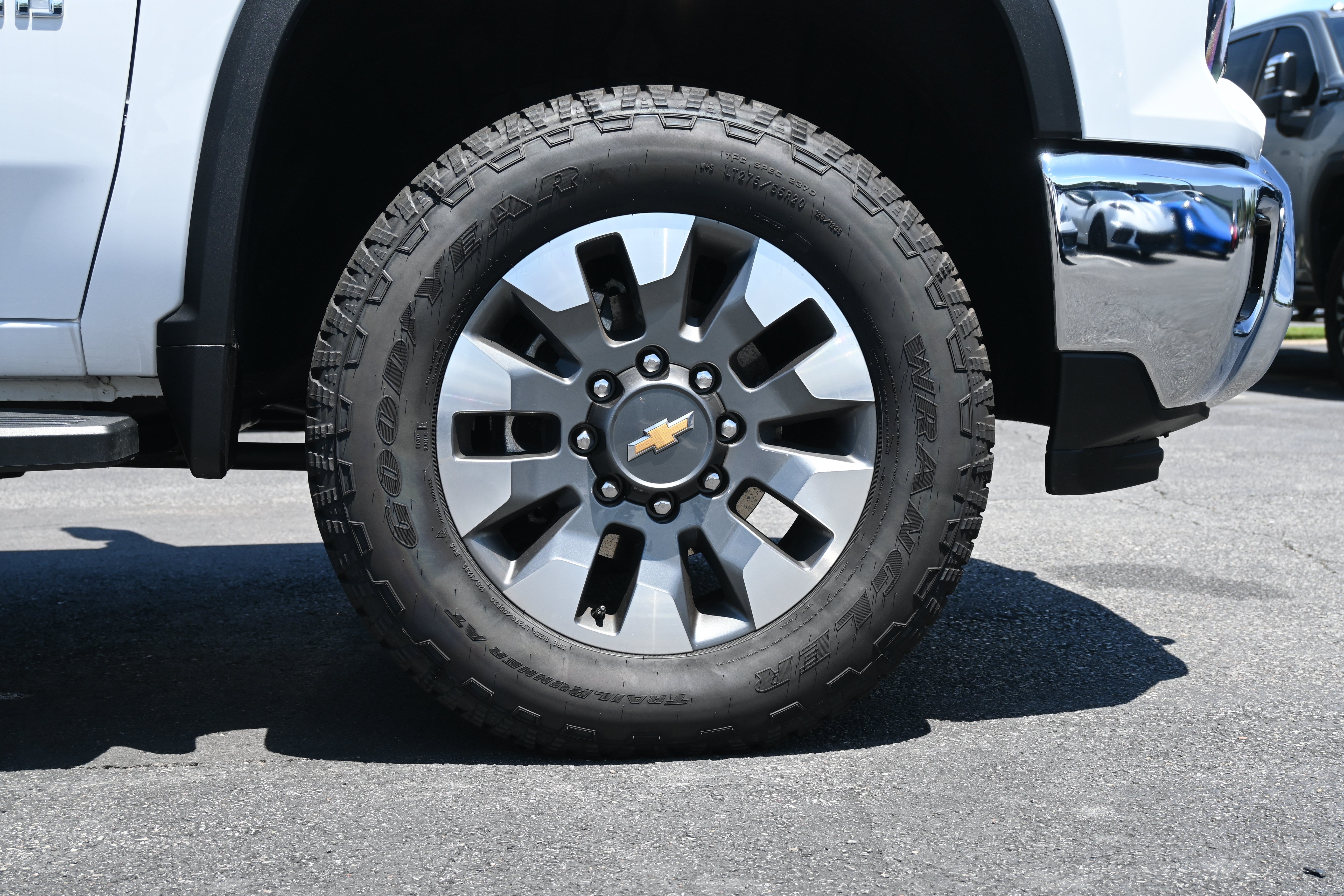 Used 2026 Chevrolet Silverado 2500 LT w/ Safety Package AWD/4WD image 13