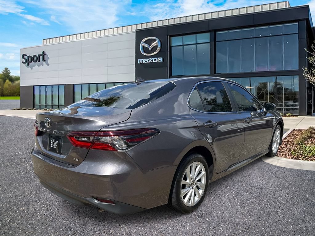 Used 2024 Toyota Camry LE FWD image 3
