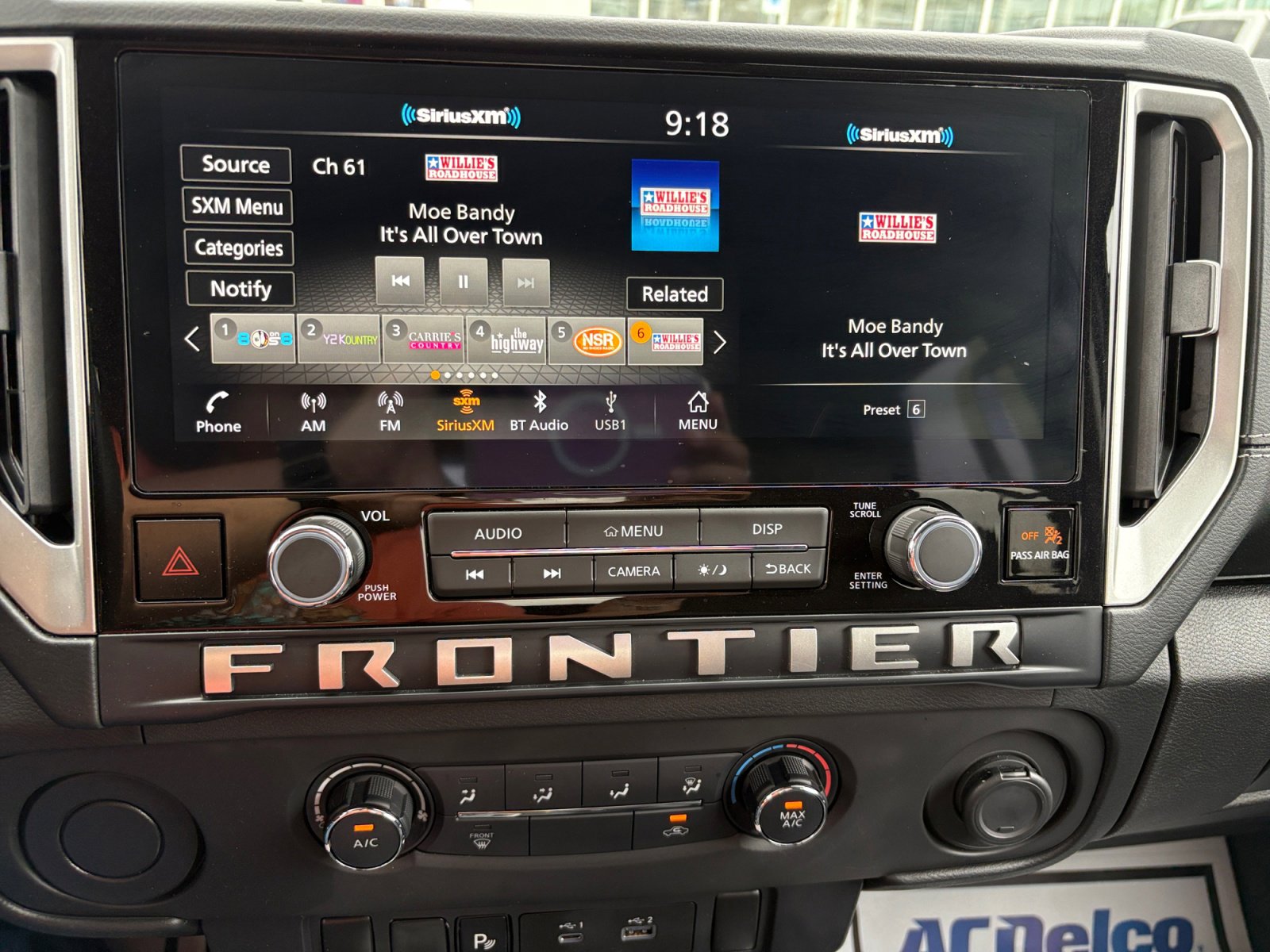 Used 2025 Nissan Frontier SV RWD image 15