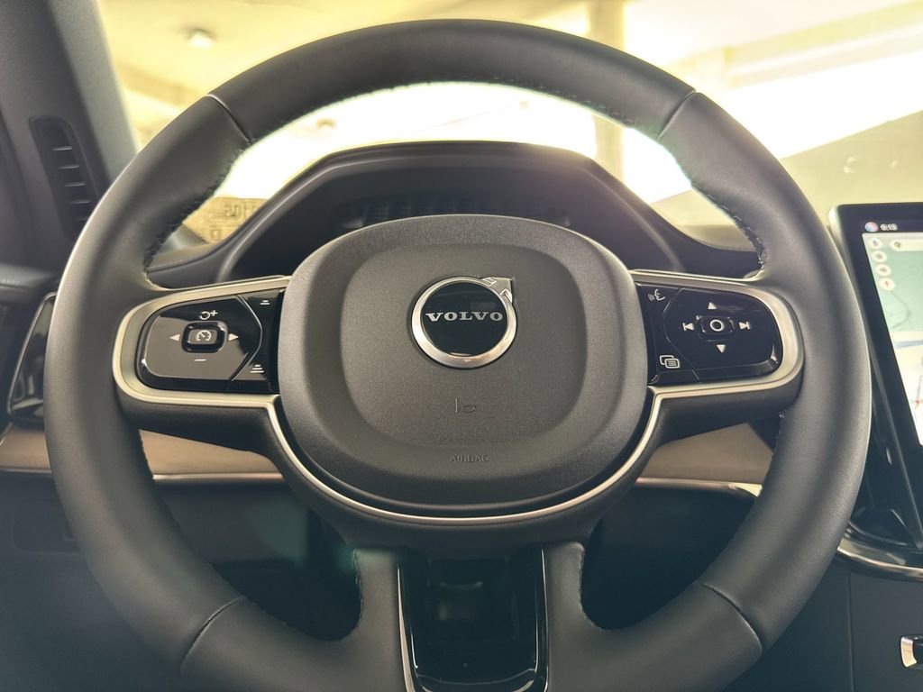 New 2026 Volvo XC90 B6 Ultra w/ Protection Package image 24