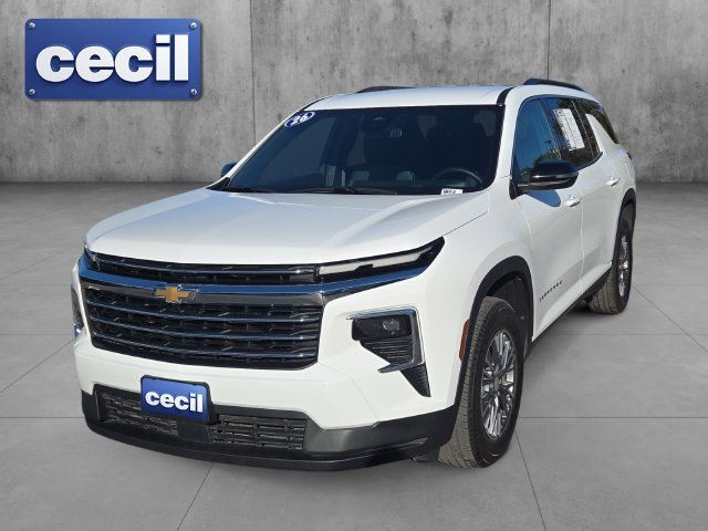 Certified 2026 Chevrolet Traverse LT FWD image 1