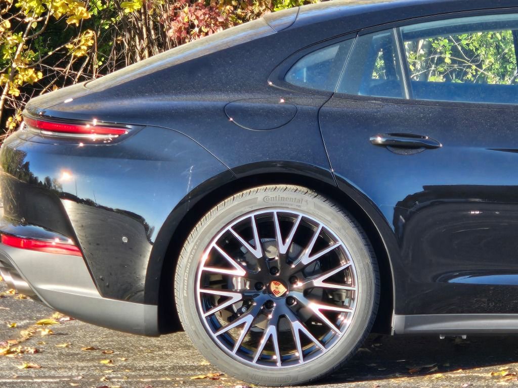New 2026 Porsche Panamera 4 AWD/4WD image 13
