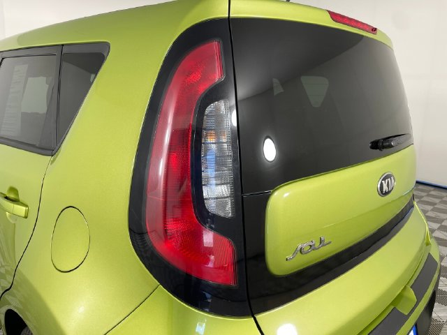 Used 2017 Kia Soul FWD image 18