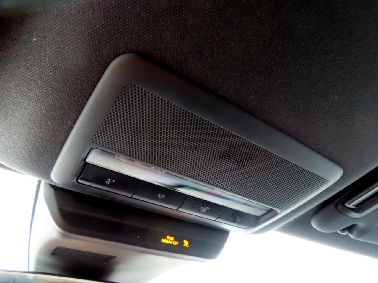 Used 2023 MAZDA MAZDA3 s image 31