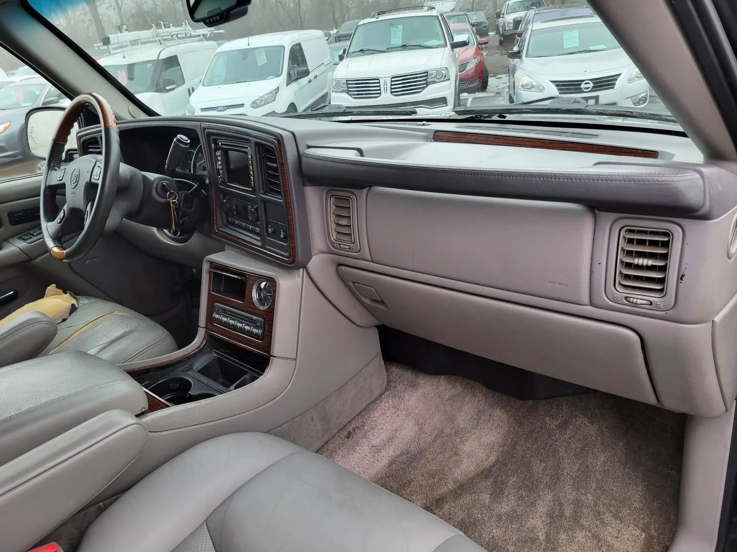 Used 2003 Cadillac Escalade AWD image 29