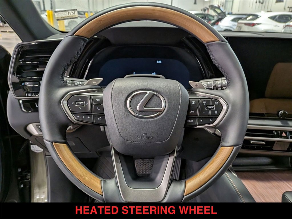 Used 2025 Lexus RX 350 Premium w/ Convenience Package image 17