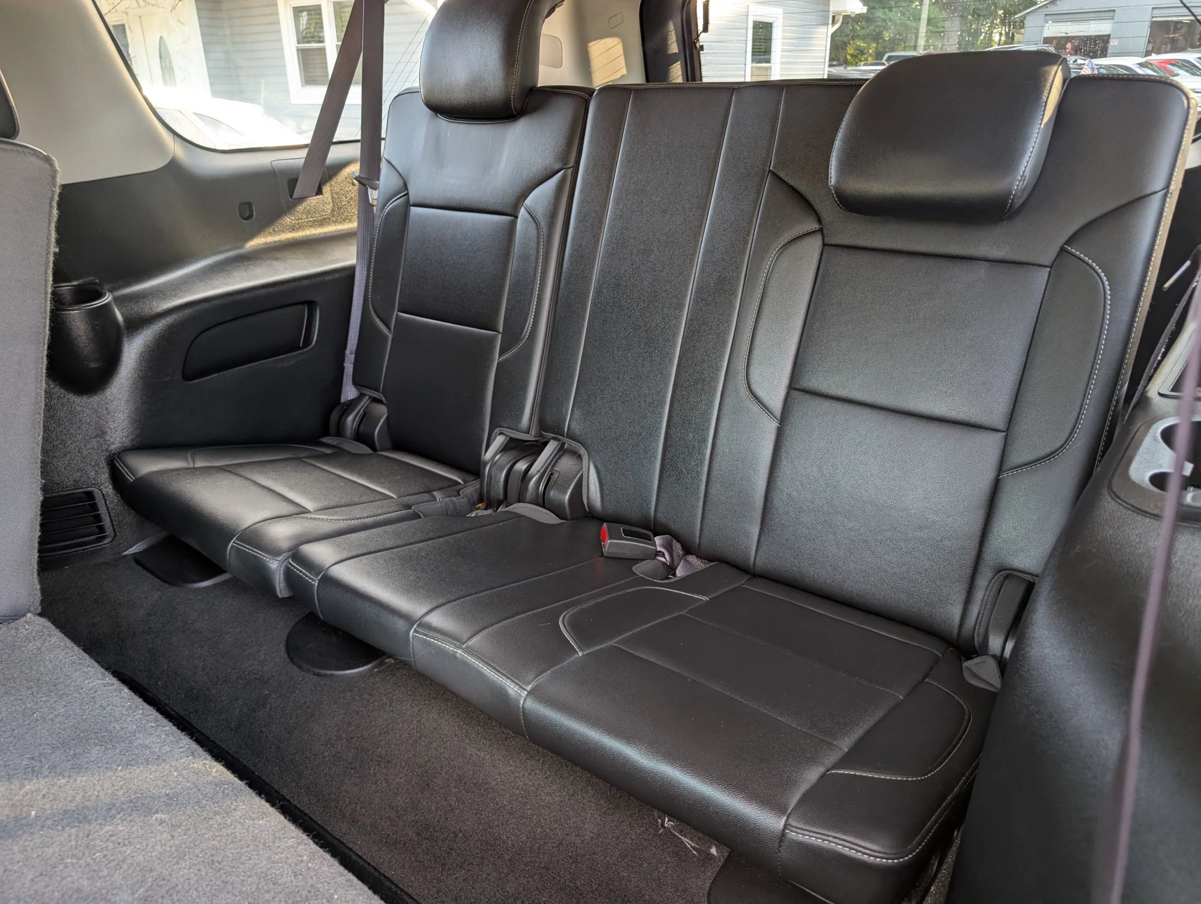 Used 2017 Chevrolet Suburban LT w/ Luxury Package RWD image 38
