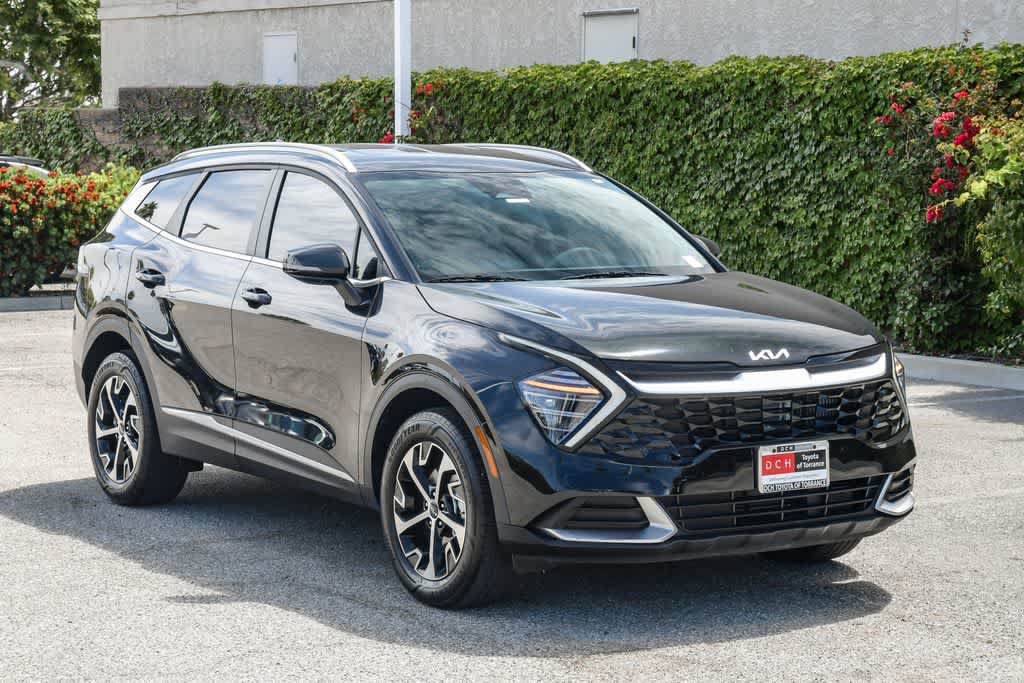 Used 2024 Kia Sportage EX AWD/4WD image 3