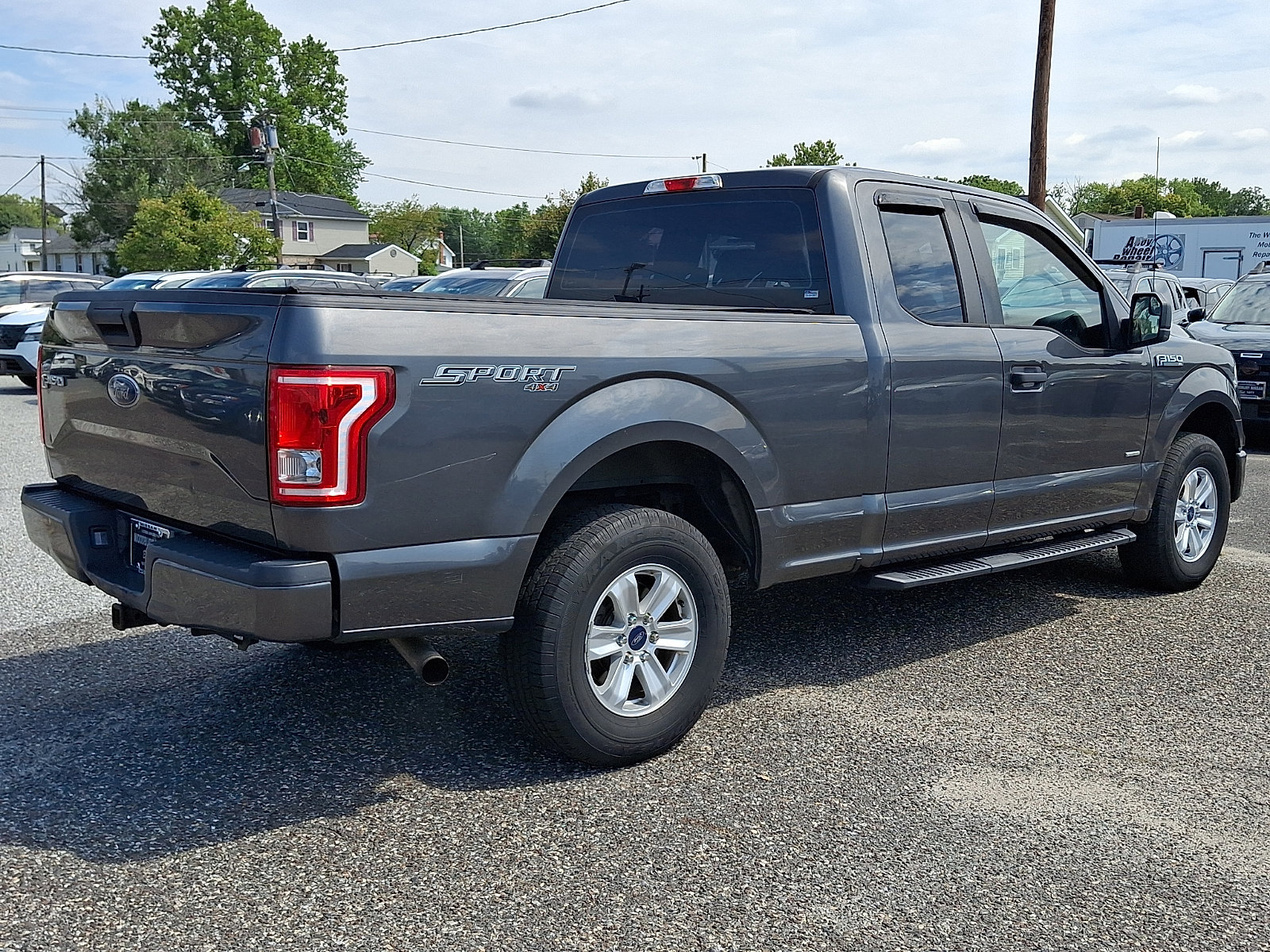 Used 2016 Ford F150 XL w/ Equipment Group 101A Mid AWD/4WD image 5