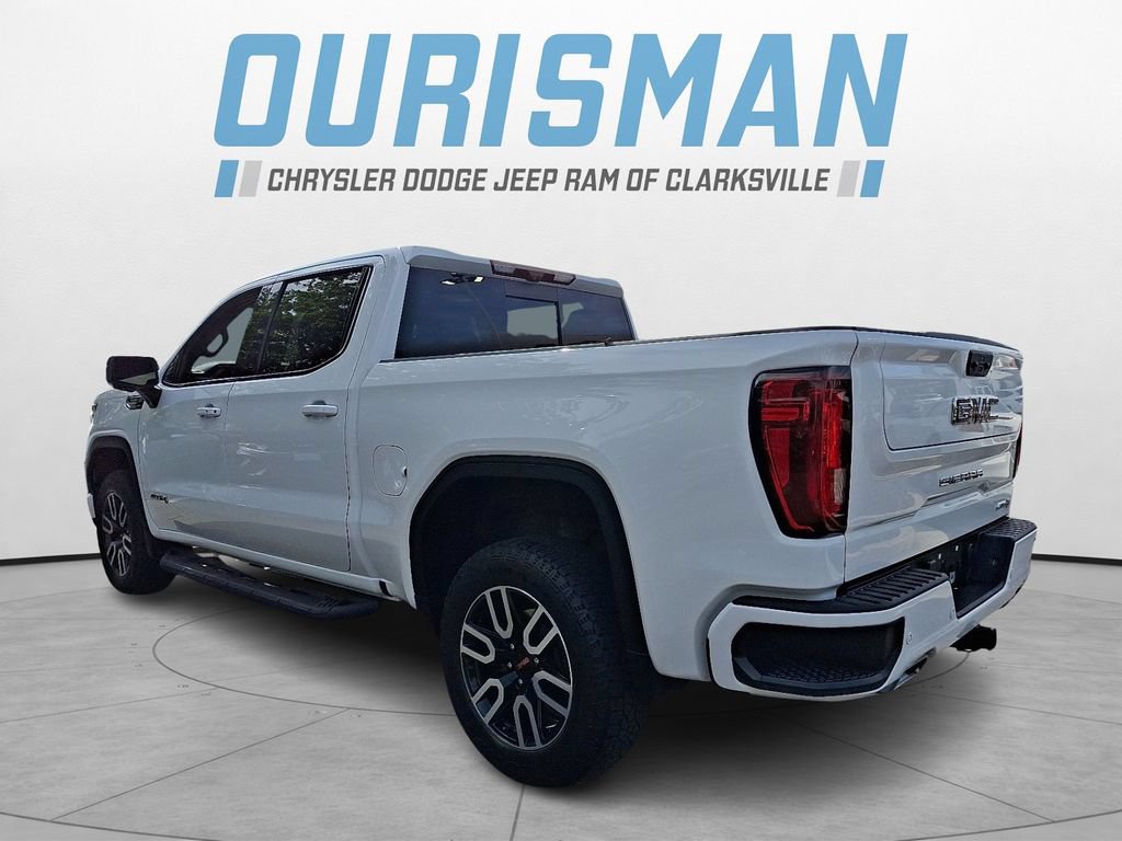 Used 2024 GMC Sierra 1500 AT4 w/ Technology Package AWD/4WD image 4