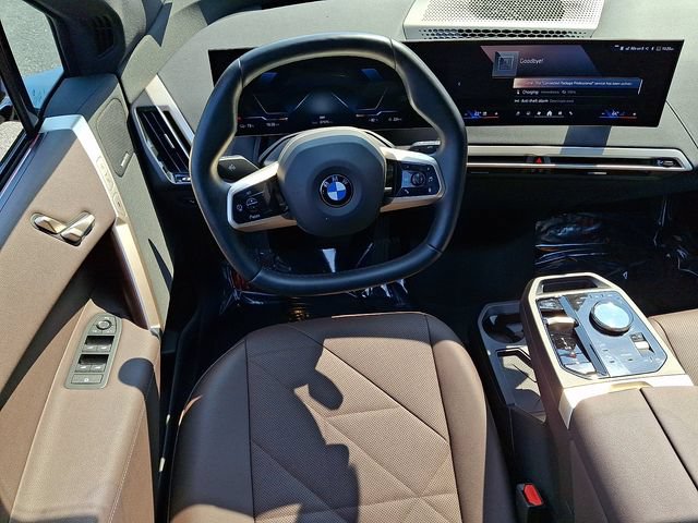 Used 2026 BMW iX xDrive45 AWD/4WD image 11