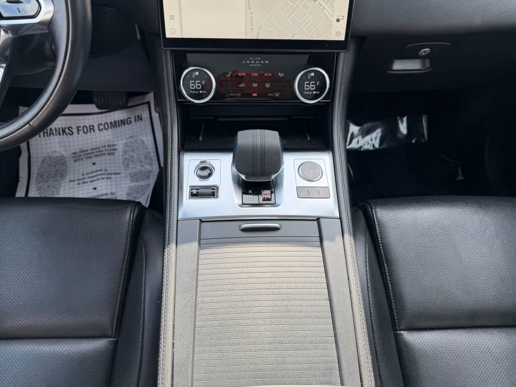 Used 2022 Jaguar F-PACE S image 17