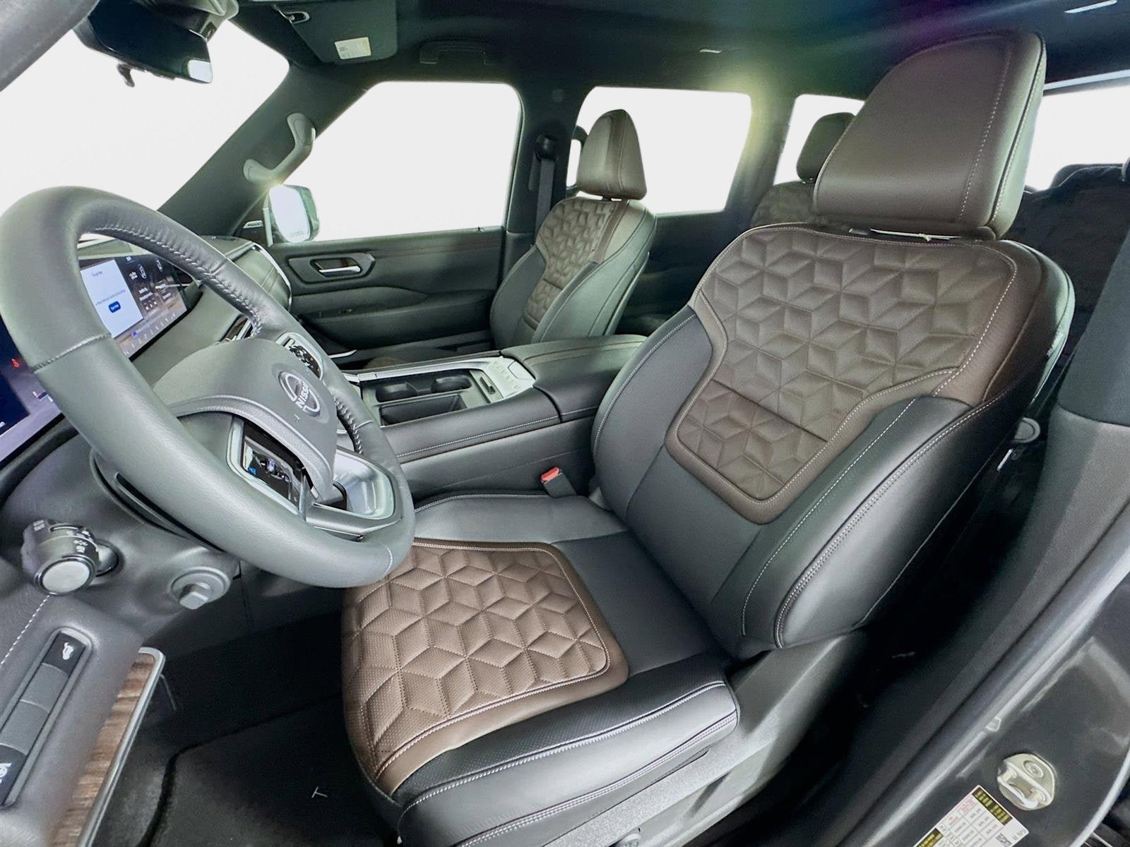 New 2026 Nissan Armada Platinum RWD image 11
