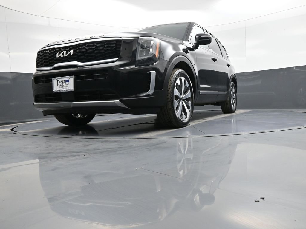 Certified 2022 Kia Telluride EX w/ EX Premium Package image 28