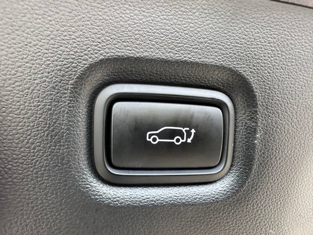 Used 2023 Hyundai Ioniq 5 Limited w/ Cargo Package AWD/4WD image 11