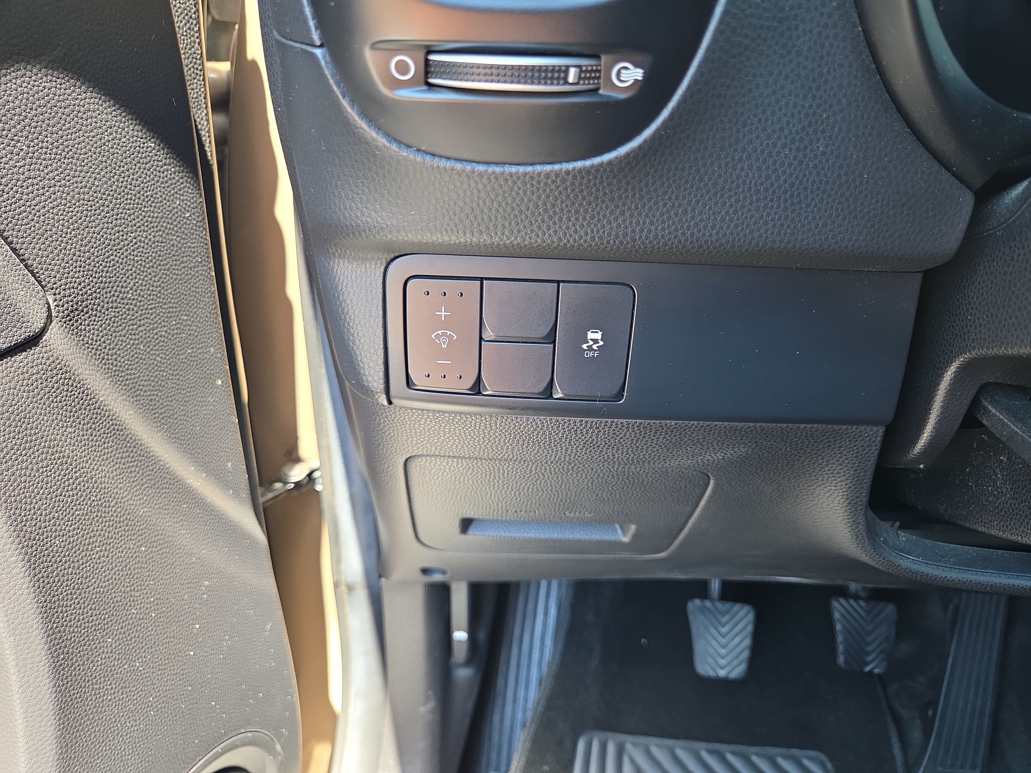 Used 2015 Kia Soul FWD image 27