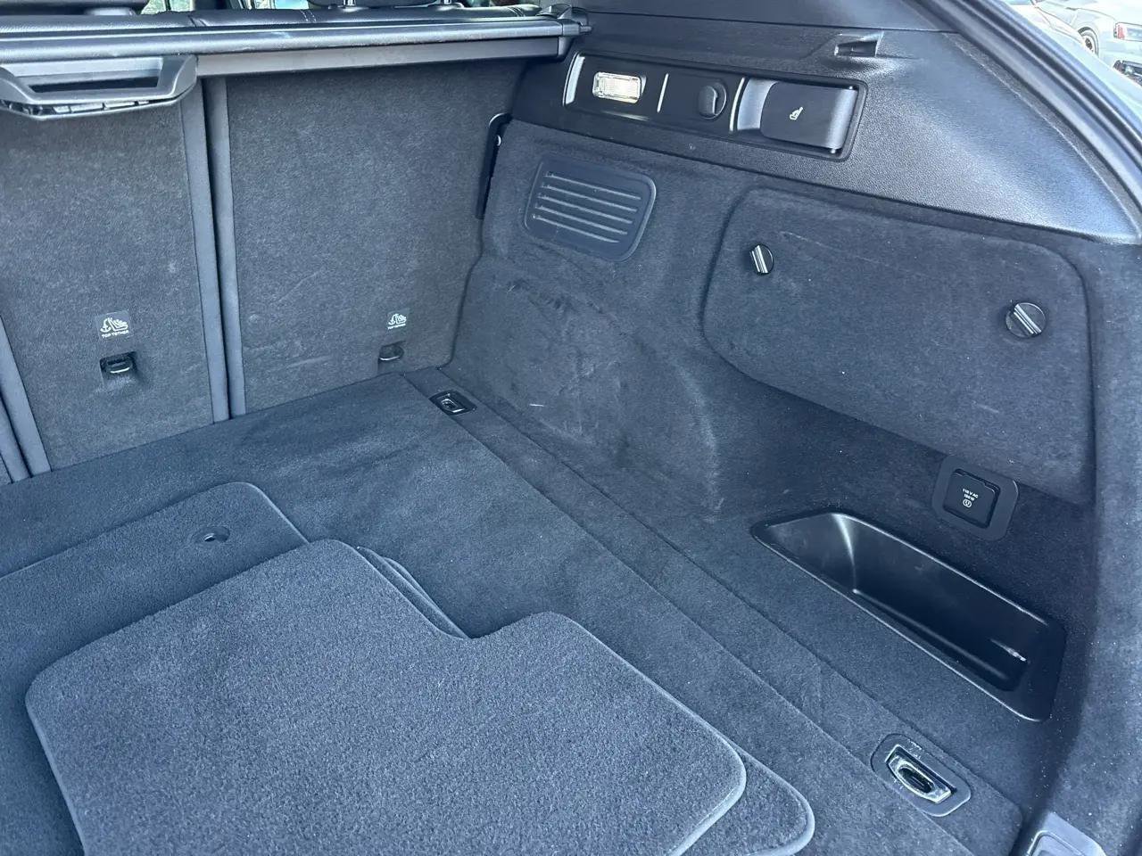 Used 2022 Alfa Romeo Stelvio Veloce image 20