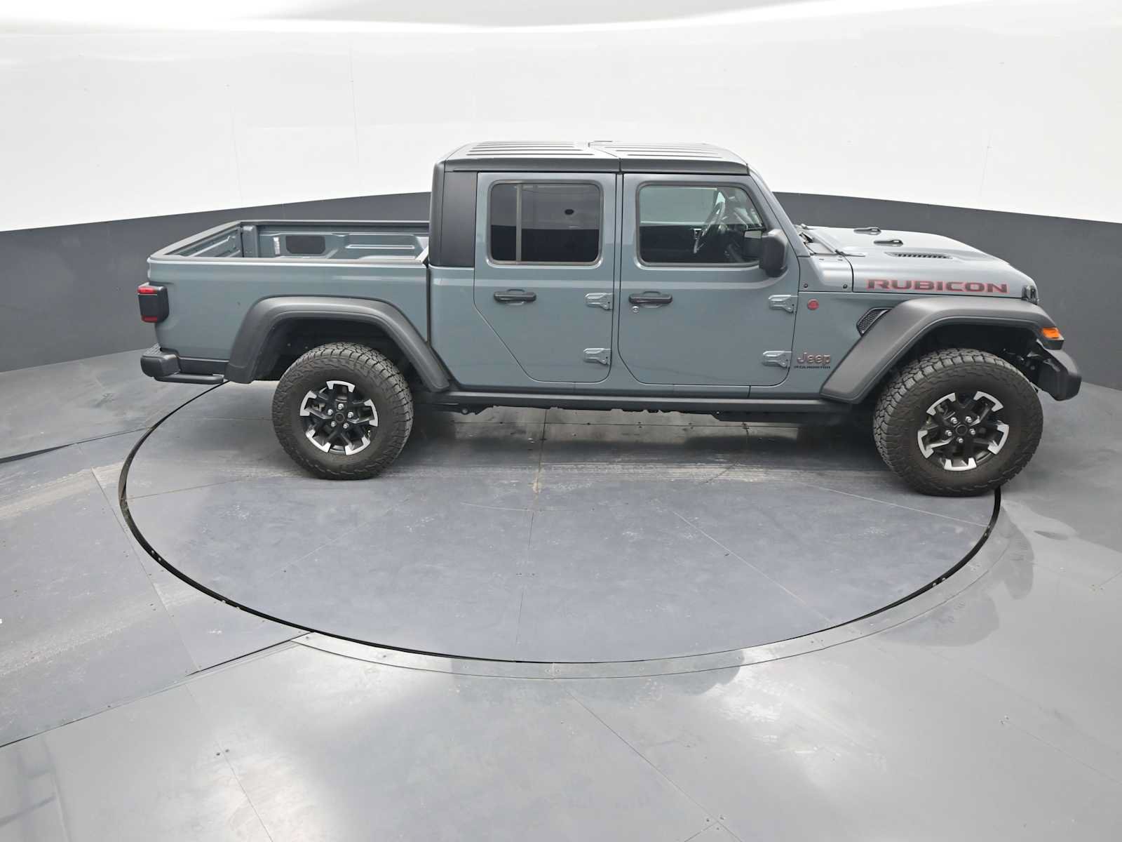 Used 2026 Jeep Gladiator Rubicon AWD/4WD image 47